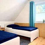 Seeurlaub Mueritz - Haus Amira, 300 M Zum Strand, Haustierfreundlich Röbel