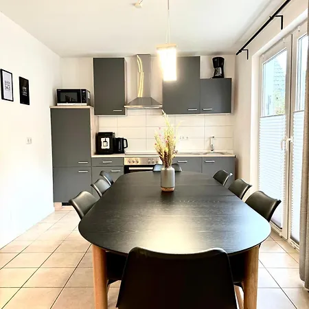 Seeurlaub Mueritz - Haus Amira, 300 M Zum Strand, Haustierfreundlich Semesterbostad Röbel