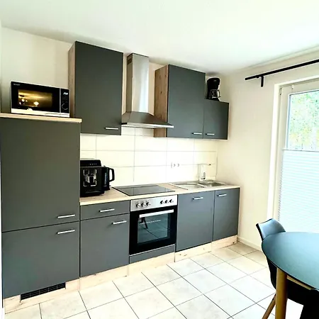 Seeurlaub Mueritz - Haus Amira, 300 M Zum Strand, Haustierfreundlich Semesterbostad Röbel